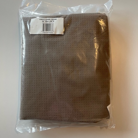 Duck Covers Brand Round Firepit Cover - Picture 4 of 4